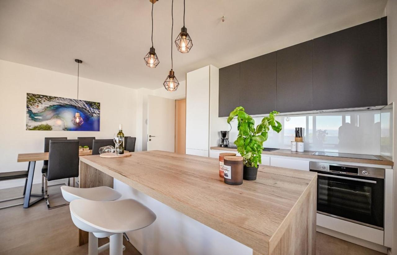 Two Bedroom Apartment Blue Sea Malinska Exterior foto