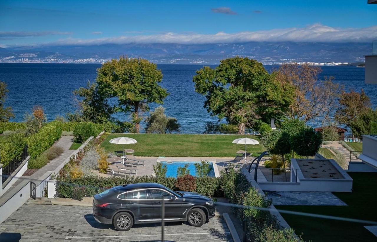 Two Bedroom Apartment Blue Sea Malinska Exterior foto